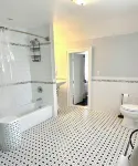 Discounted July 8-16: Waterfront Farmhouse on Cayuga Lake
