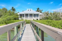 Gulf to Bay Access and Private Heated Pool - Stunning Island Oasis