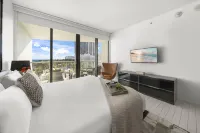 Ocean View and Luxurious Amenities - Exquisite Beachfront Retreat