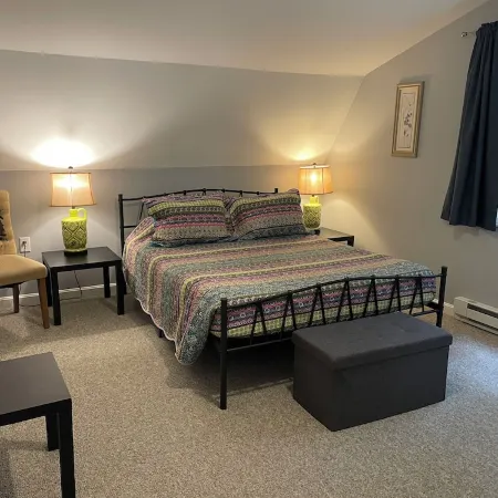 The Outlet House, Comfortable Cottage