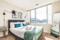 2BR | Pool, Rooftop, Gym | Sophari A | Bellevue - piscine