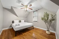 Grand Home 24 Bed Near New NYC Hotels in Bayonne