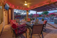 Mountain Views and Resort Amenities - Stunning Oasis Retreat