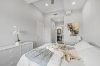 Nice 1 Bdrm Luxury Flat