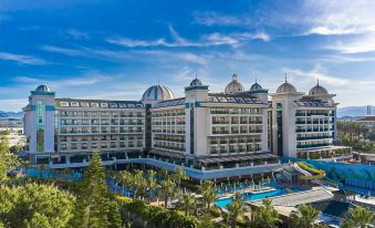 Luna Blanca Resort & Spa