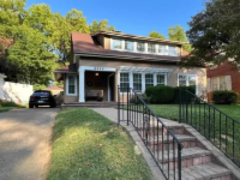 Inground Pool and Music Room Retreat - Charming Cottage Oasis