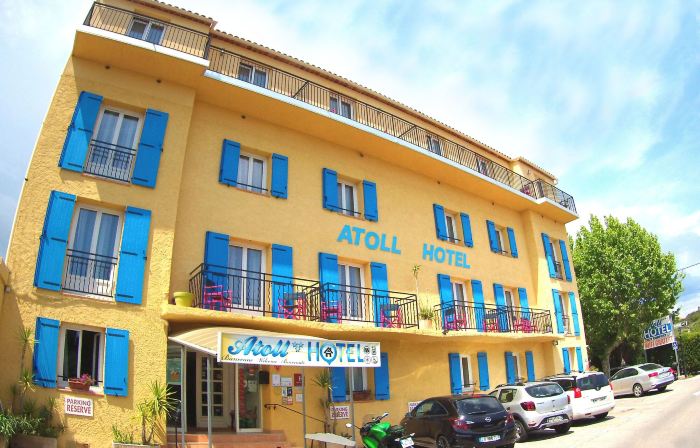 Atoll Hotel Restaurant