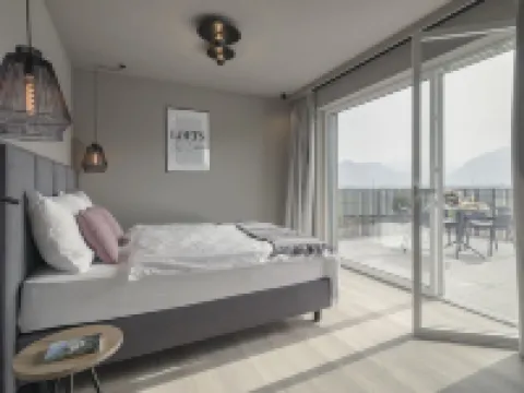 貝利亞閣樓 - 限成人- 公寓 阿皮亞諾蘇拉斯特拉達德爾維諾酒店