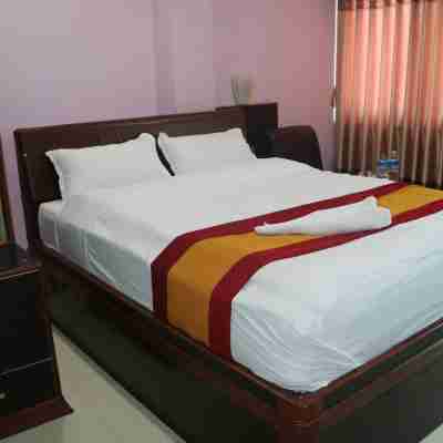 Hotel Chris Rooms