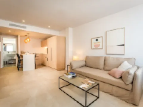 Artiem Urban Apartamentos マオーのホテル