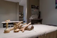 普拉納斯酒店 - SPA