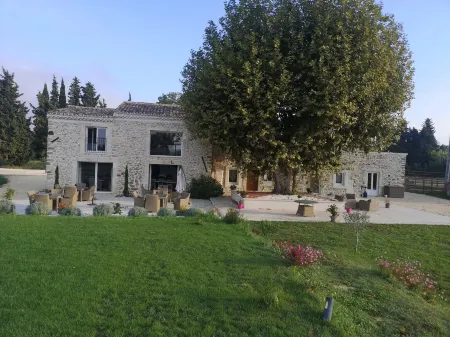 La Petite Plaine Отели в г. Шамаре