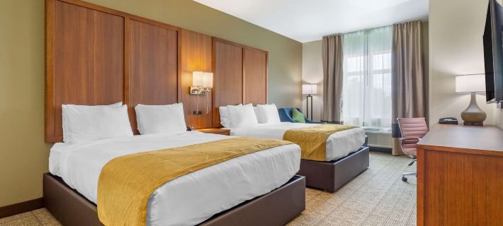 Comfort Inn & Suites Lakewood by Jblm Hotels in Pierce County