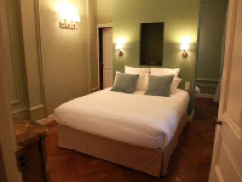 Hôtel le Gentleman Hotels in La Fleche