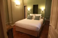 Hôtel le Gentleman Hotels in Luche-Pringe