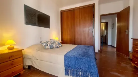 Albufeira Balaia Mar e Sol Отели рядом с достопримечательностью «Pine Cliffs Golf Course»