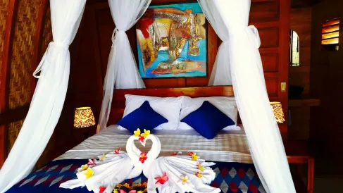 เดอะซานดัตบังกะโล