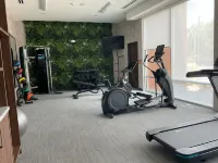 La Quinta Inn & Suites by Wyndham Manchester / Arnold AFB - Gym
