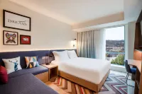Hampton by Hilton Bath City Hôtels à proximité de : Wessex House