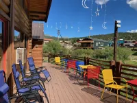 The Boulder Creek Lodge