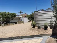 Chrissie's Dongara Hotels in Kimba