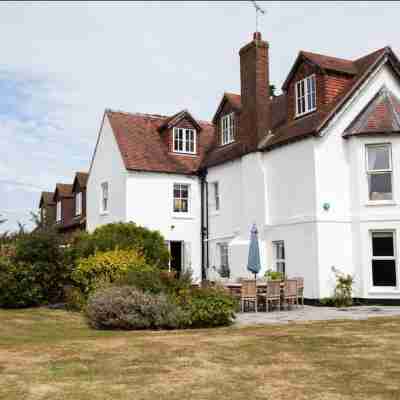 Hanger down House Bed and Breakfast Hotel Exterior