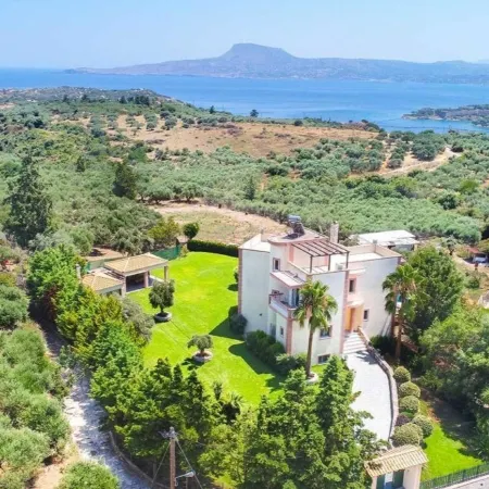 Villa Roula with Private Pool