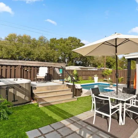 Pool Hottub 5 Miles Clearwater Irb Pet Friendly