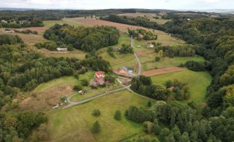 Holiday Home in Wi Niowa with Pool and Forest