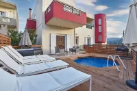 Middle of Crete Apartment Hotels in Gorgolaini
