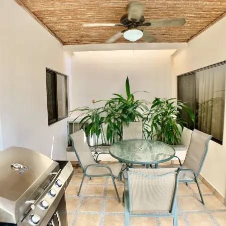 Villa Arenas- Private Pool & Easy Beach Access in Jaco