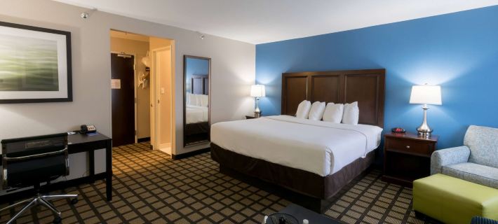 Baymont by Wyndham Detroit Airport/Romulus Hotels in Romulus