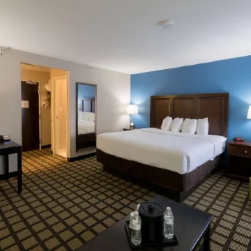 Baymont by Wyndham Detroit Airport/Romulus