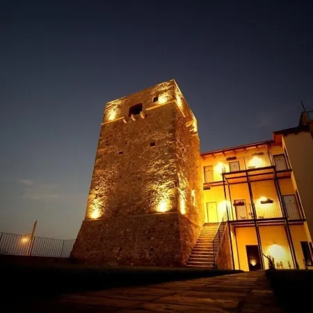 Torre Della Loggia - Dimora Storica - Ortona