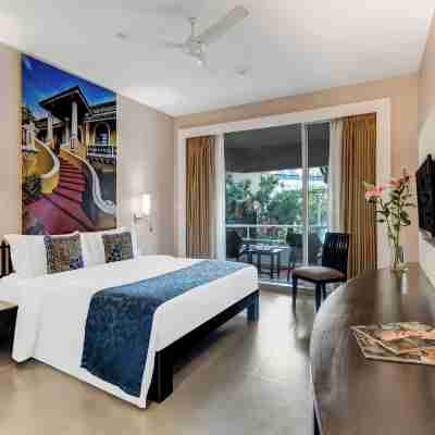 Whispering Palms Beach Resort Rooms