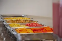 Mayev Express - breakfast