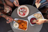 Waymore's Guest House and Casual Club - breakfast