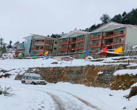Satopanth the Auli Resort Hotels in Chamoli
