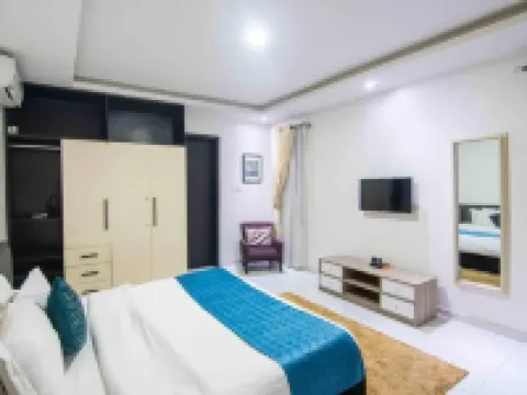 Lifestyle18 Hotel and Shortlet Apartments Hotels near Lekki Conservation Centre