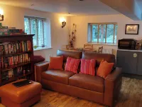 1 Bed Flat - Sleeps 4 - Garden - Parking - Wifi Hotels in Hawkshead