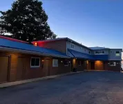 Pete's Lakefront Motel, LLC