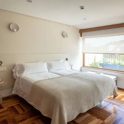 The Passage Apartments Отели рядом с достопримечательностью «Пляж Ла-Конча»