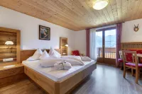Hotel Kronhof Hotels in Stulles