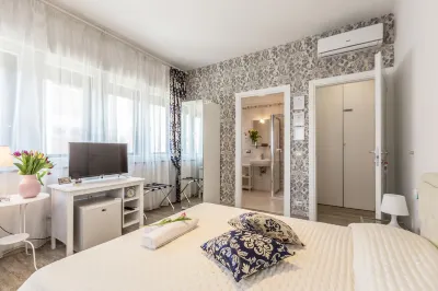 Central City Rooms