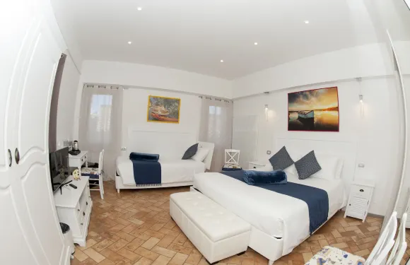 多爾福堡亞特蘭蒂斯旅館