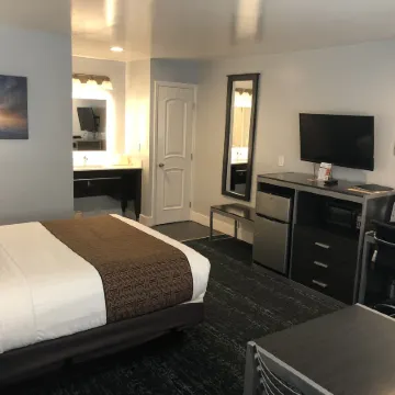 Pacific Inn Monterey