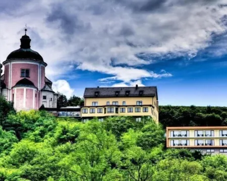 Hotel & Restaurant Christkindlwirt Hotels in Steyr