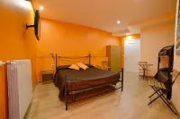 B&B Patty's House Hotels in Adrano