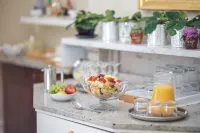 Oldfields House - breakfast