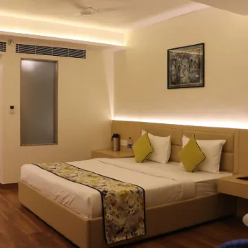 Hotel le Amor Hotels near Jal Mandir